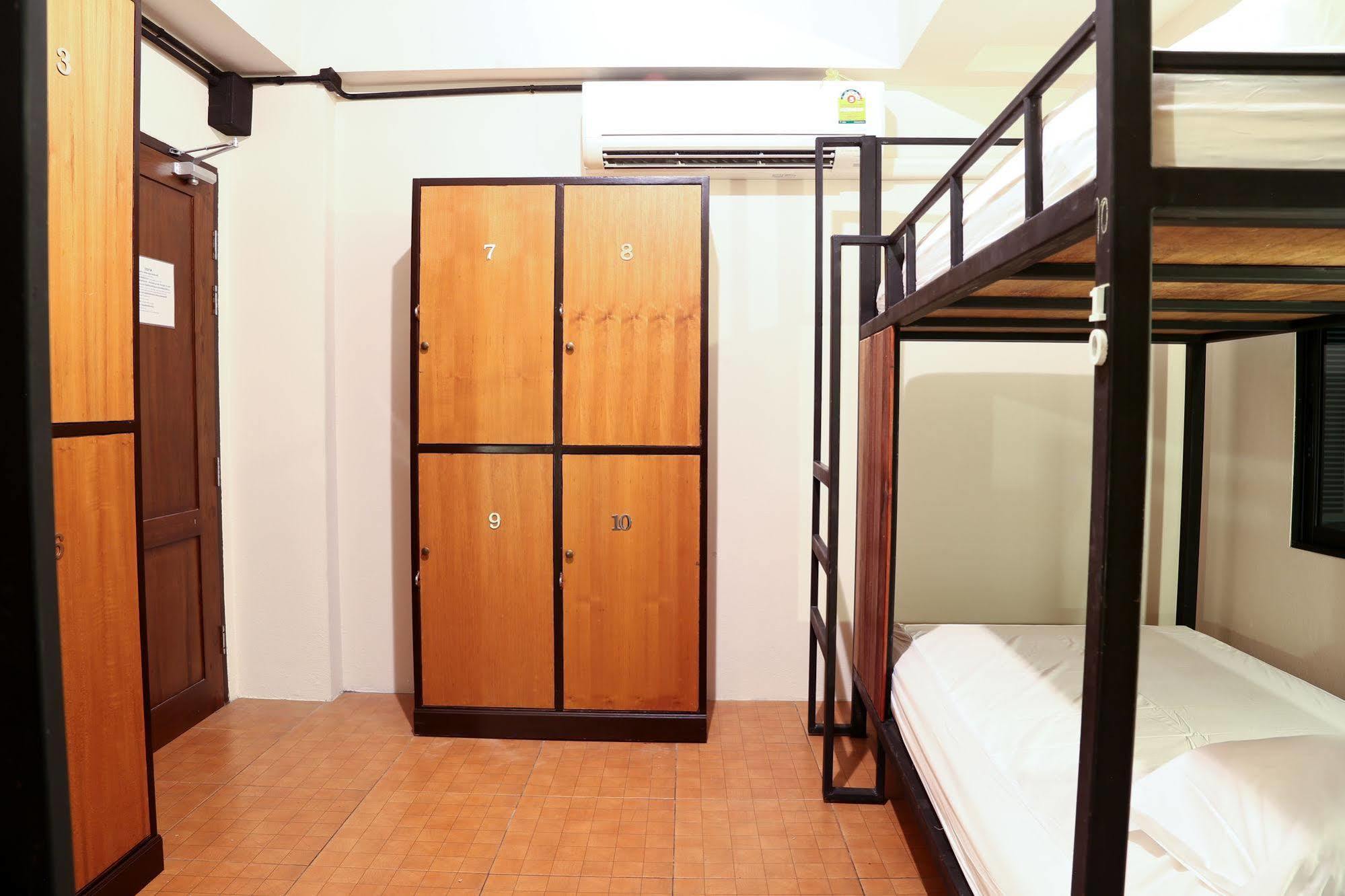 Sabai Hotel & Hostel Chiang Mai Buitenkant foto